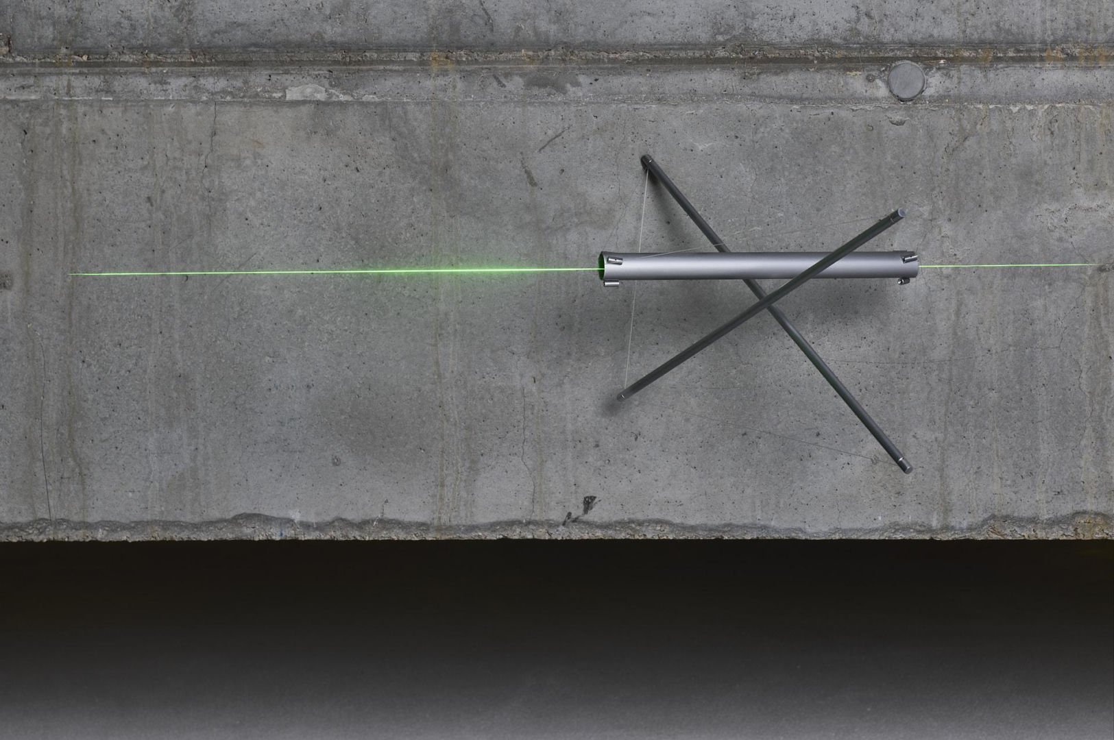 Wystawa Jerzego Porębskiego w Salonie Akademii: „I cóż z tego, że świat wisi na włosku?”