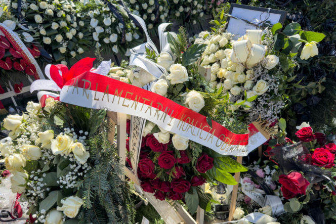 Tak wygląda grób Łukasza Litewki dzień po pogrzebie. Widok rozdziera serce