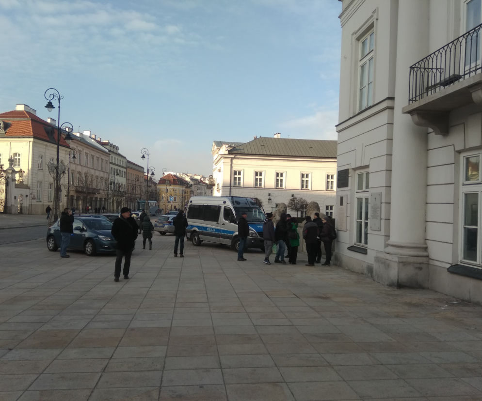 Próbował wjechać w Pałac Prezydencki