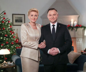 Pierwsza Dama nie powinna zarabia więcej niż 7000 zł
