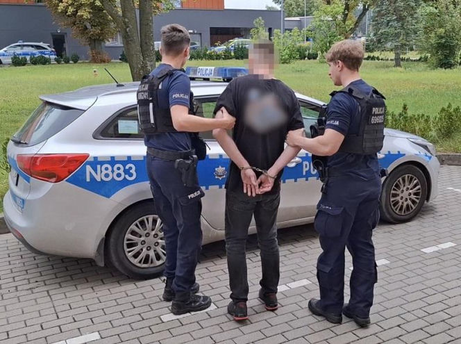 Wyprzedzał autobus z ponad 50 pasażerami. Miał ponad dwa promile