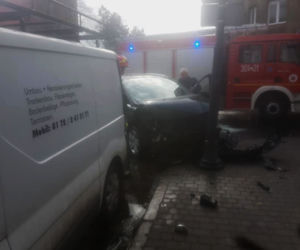 Wypadek na ul. Warszawskiej w Bydgoszczy [ZDJĘCIA]
