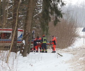 Poważny wypadek na Warmii i Mazurach. Lód paraliżuje region