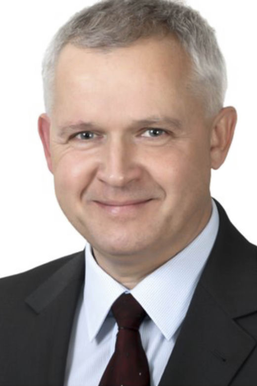 Urzędnik zarabia 26 000 miesięcznie