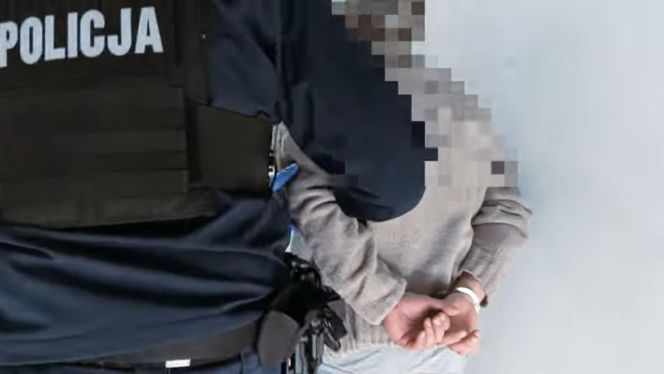 Szukali ekshibicjonisty, a znaleźli pedofila! 49-latek odpowie za obrzydliwe czyny