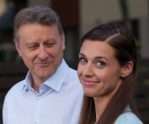Singielka. Natalia (Julia Kamińska), Olgierd (Jan Monczka)