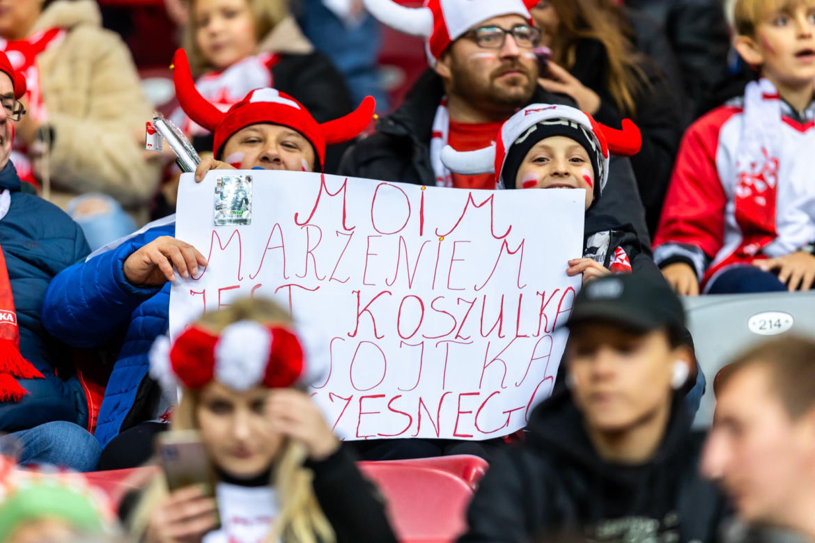 Kibice na meczu Polska -Mołdawia