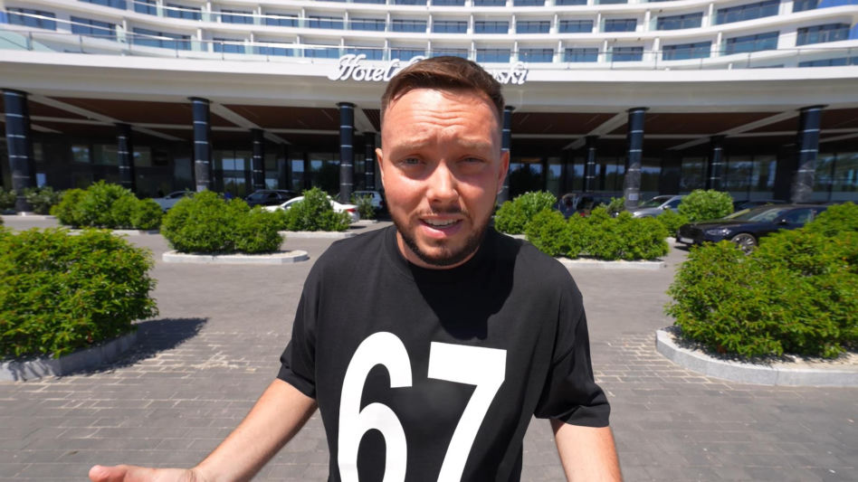 Książulo tragicznie wspomina pobyt w Hotelu Gołębiewskim