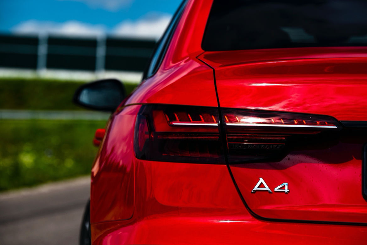 Audi A4 Limousine 40 TFSI S tronic 190 KM S line