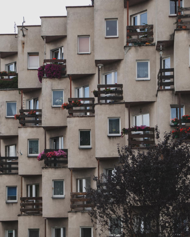 Blok w Bolesławcu. Architekt i rok budowy - nieznany