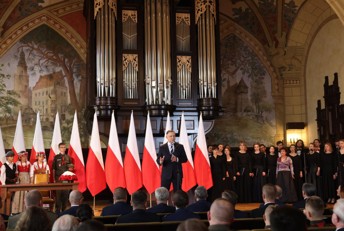 Narodowy Dzień Powstań Śląskich. Prezydent Duda podpisał w Katowicach ustawę 