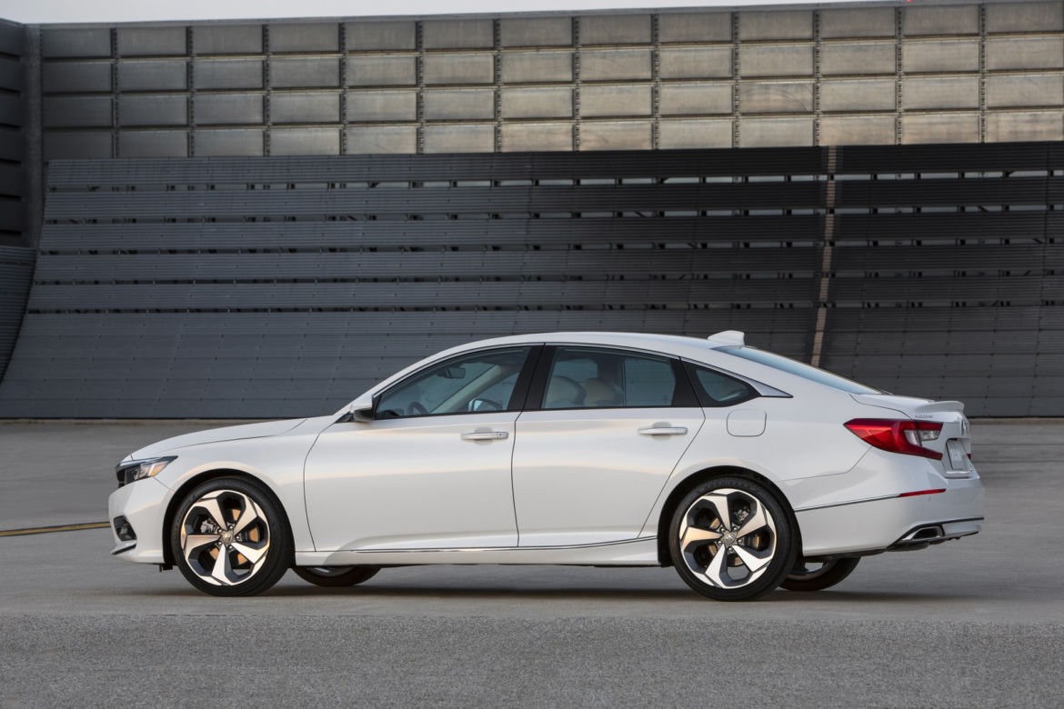 Nowa Honda Accord 2018