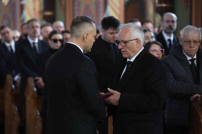 Ból, rozpacz, łzy. Poruszające sceny na pogrzebie Łukasza Litewki