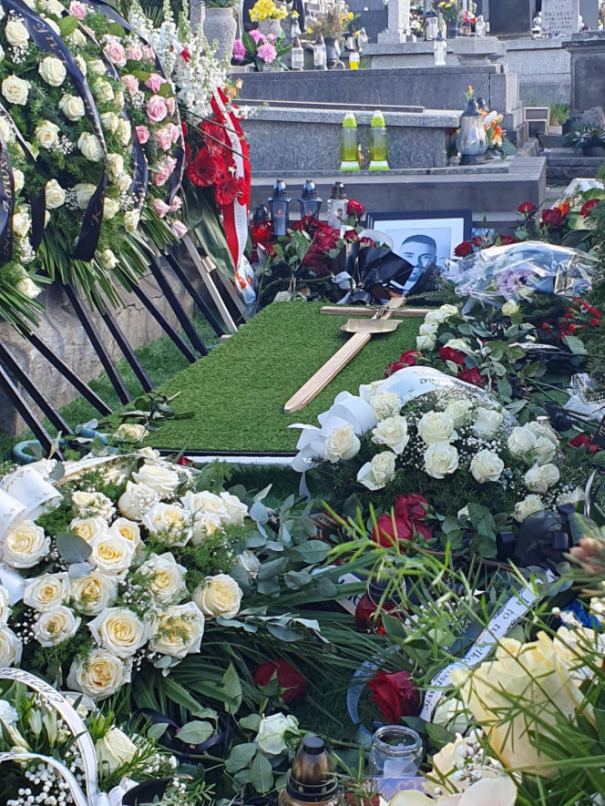 Poseł Łukasz Litewka spoczął w honorowym miejscu