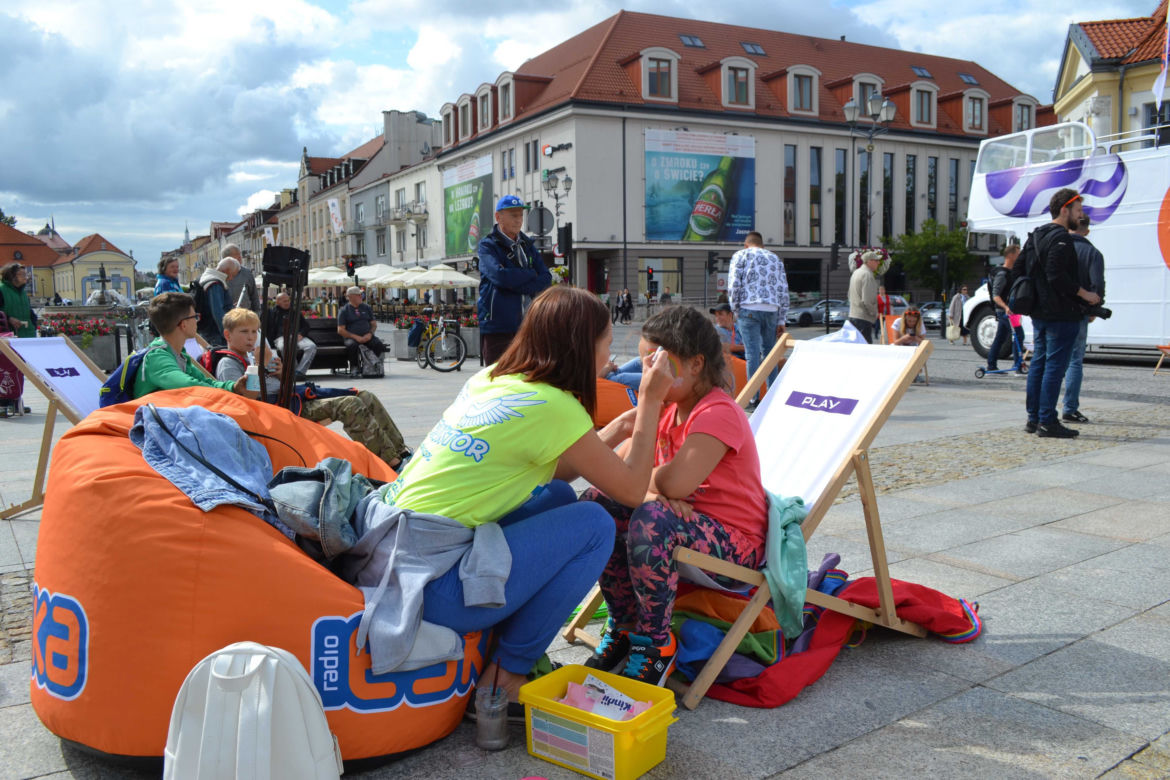 Bus Eska Summer City w Białymstoku. Byłeś? Znajdź siebie na zdjęciach!