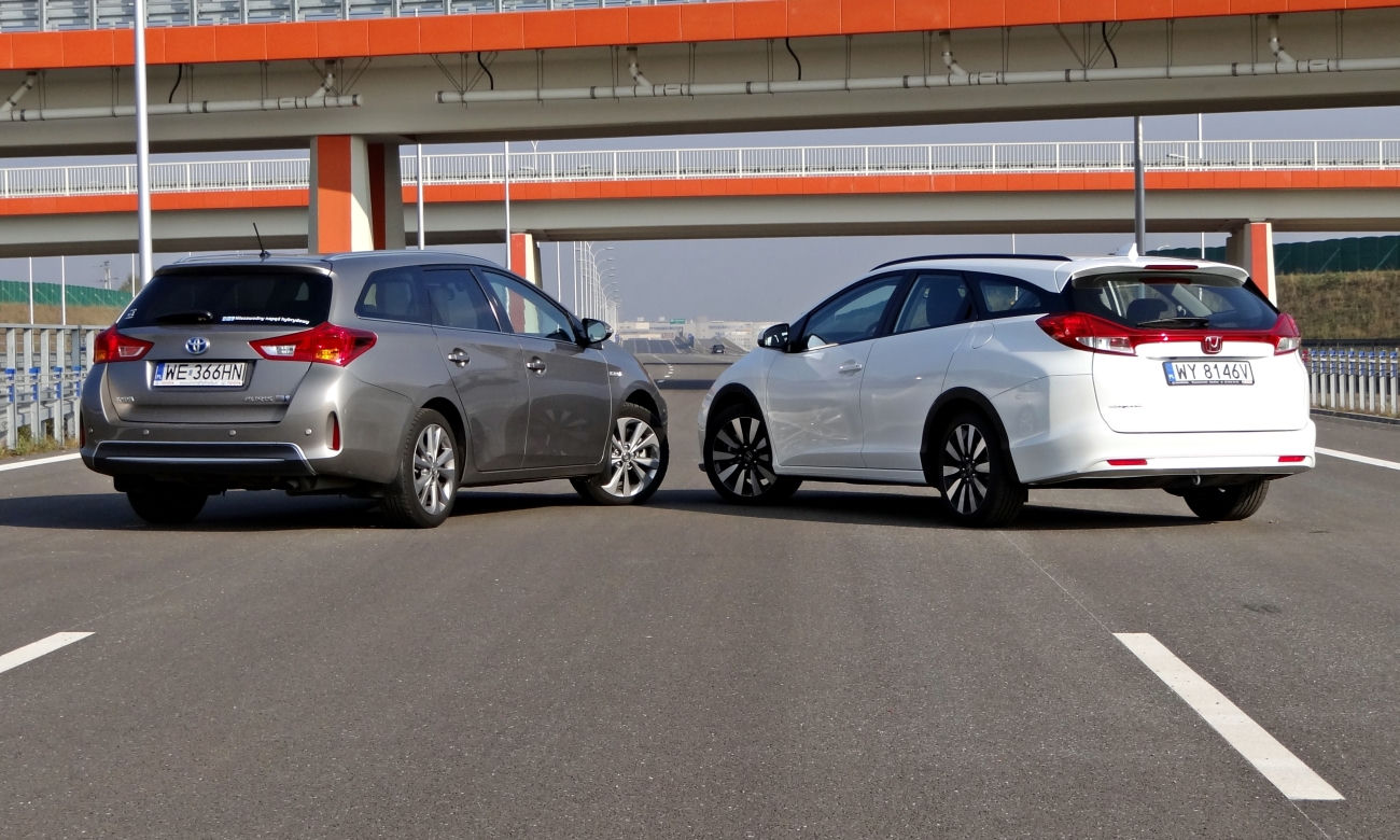 Toyota Auris Touring Sports vs. Honda Civic Tourer