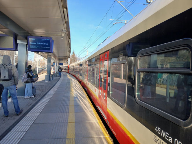 Dworzec kolejowy Warszawa Zachodnia po otwarciu