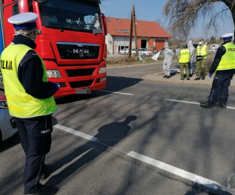 Samorządy nakarmią policjantów!