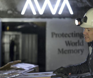 Twórczość Wisławy Szymborskiej w bibliotece końca świata na Spitsbergenie