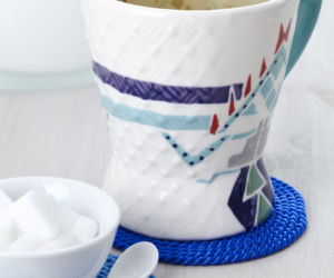 Przyjęcie w stylu marynistycznym. Motywy morskie na ceramice