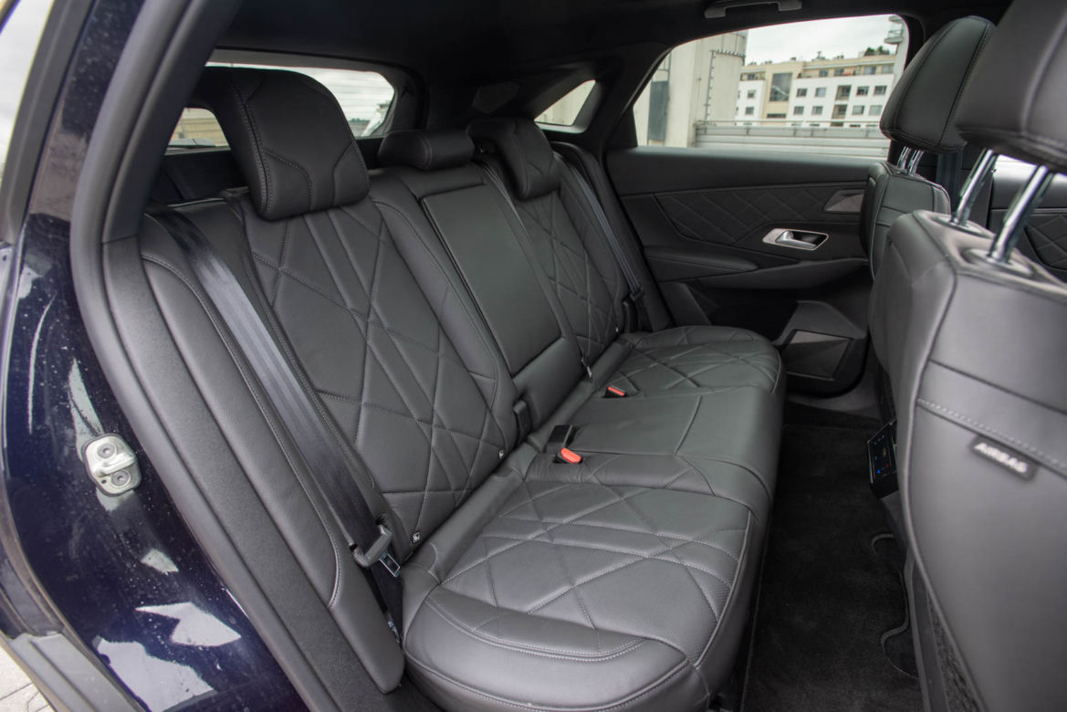 DS 7 Crossback So Chic 1.6 PureTech 225 KM EAT8
