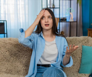 To nie musi być tylko zmęczenie. Kiedy zapominanie słów może ostrzegać przed chorobą?