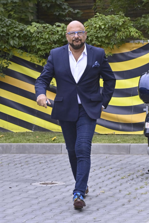 Gwiazdy na jesiennej ramówce Polsatu błyszczały błękitem i dekoltami poniżej pasa. Tylko Ada Fijał i Kasia Cichopek przełamały sztampę