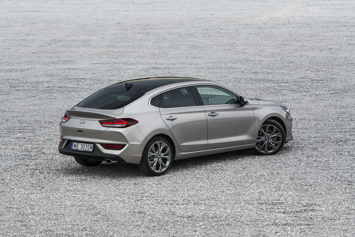Hyundai i30 Fastback Premium 1.4 140 KM Turbo GDI 7DCT