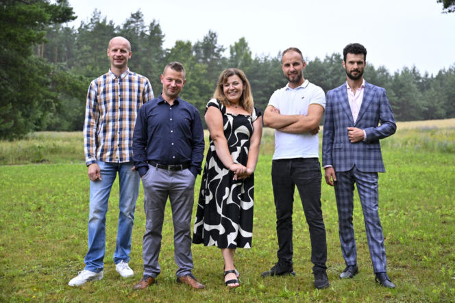 Krzysztof z Rolnika zakochany! Fani wpadli w ekstazę