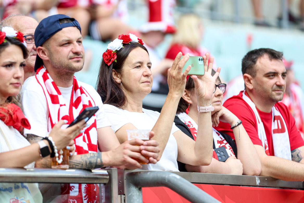 Polska - Ukraina. Tłumy kibiców na trybunach. Znajdź się na zdjęciu!