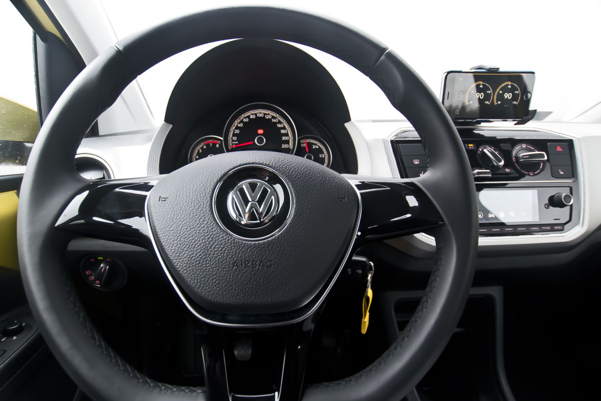 Volkswagen up! 1.0 MPI 75 KM high up!