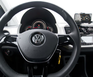 Volkswagen up! 1.0 MPI 75 KM high up!