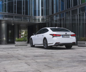 Lexus LS500h F-Sport