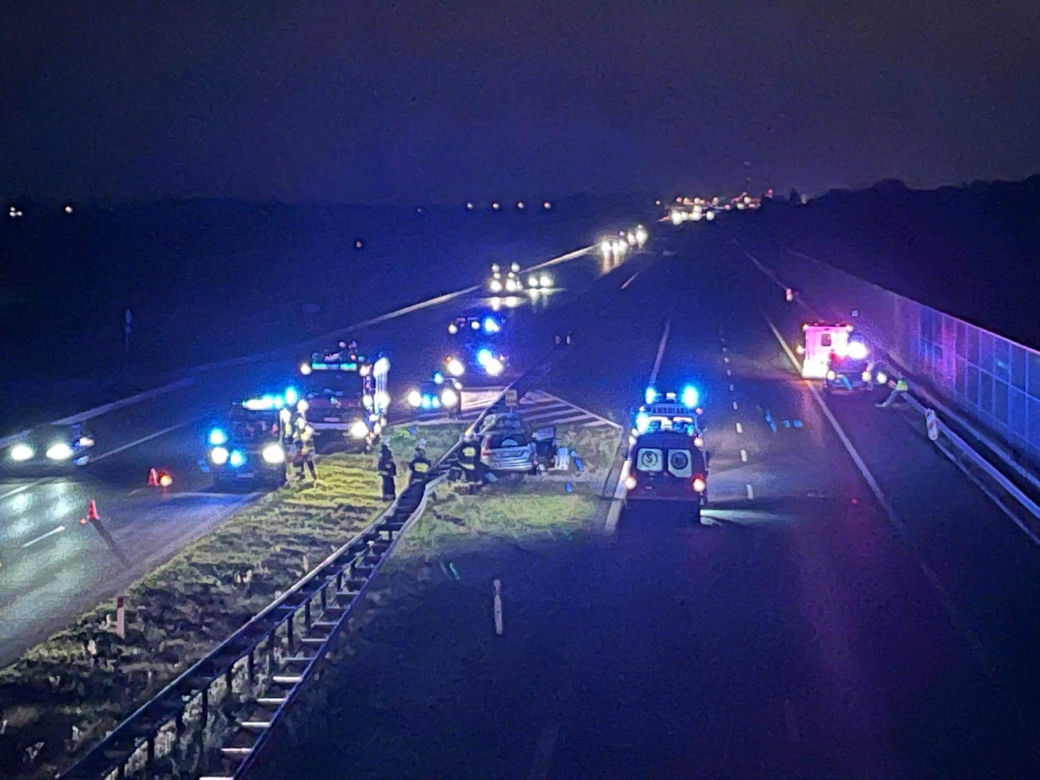 Masakra na A-2. Pod prąd pędził na autostradzie