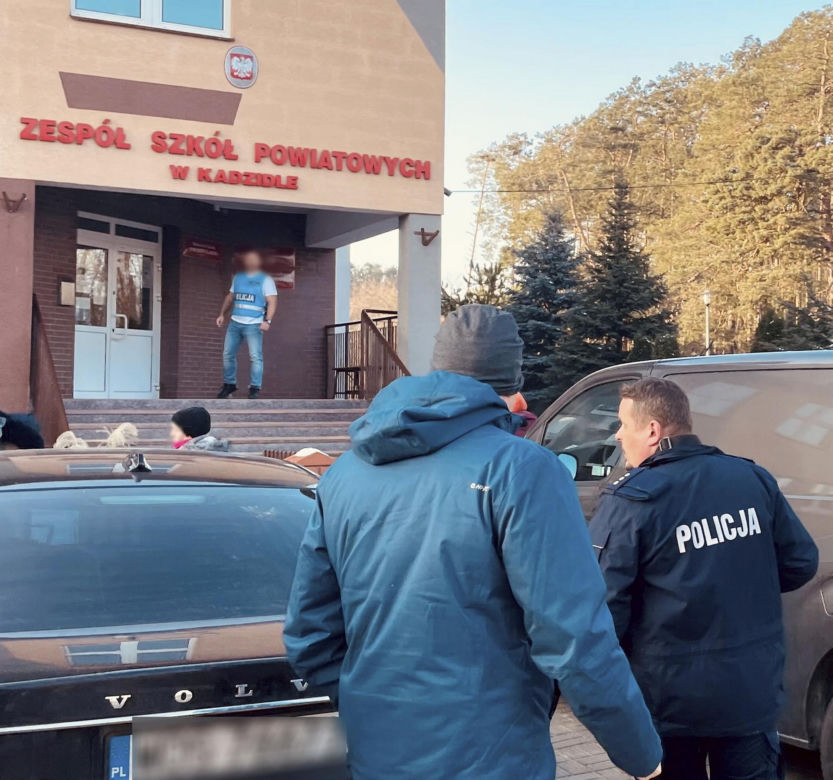 Atak nożownika w Zespole Szkół Powiatowych w Kadzidle