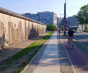 65 lat temu powstał Mur Berliński
