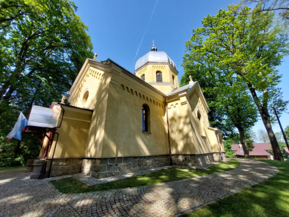O tym miejscu nie każdy wie. Olbrzymi pochowani pod ołtarzem to jedno. Cerkiew w dawnej krainie Zamieszańców robi wrażenie