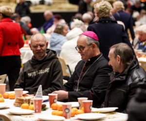 Metropolitalna Wigilia bez Samotności w Katowicach 2025