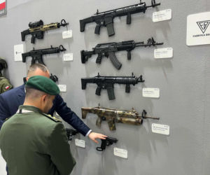 Jaka przyszłość czeka Fabrykę Broni „Łucznik”? MON odpowiada i wyjaśnia strategię zakupową