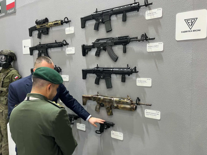 Jaka przyszłość czeka Fabrykę Broni „Łucznik”? MON odpowiada i wyjaśnia strategię zakupową