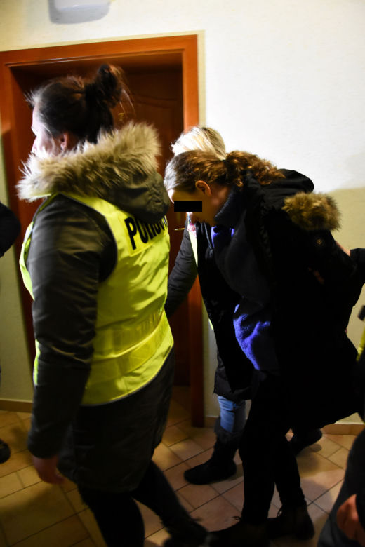 Rzuciła Szymonkiem o podłogę bo płakał