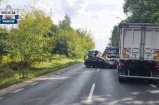 Wypadek w miejscowości Skarszew. Droga jest zablokowana