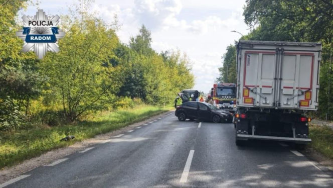 Wypadek w miejscowości Skarszew. Droga jest zablokowana