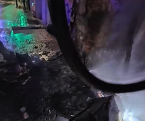 Pożar przy ul. Warszawskiej w Toruniu. Strażacy pokazali film z akcji. Wszystko widać!