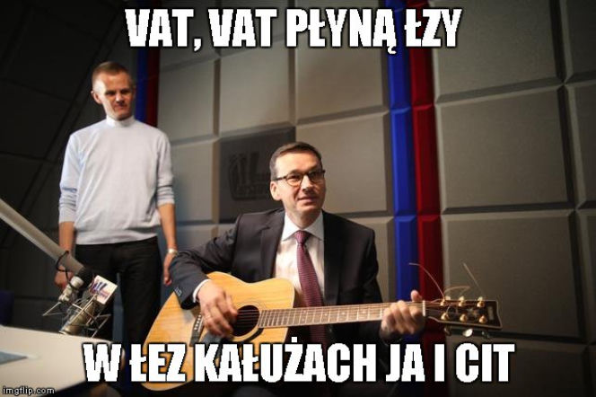 DLTYdygWkAAkizI