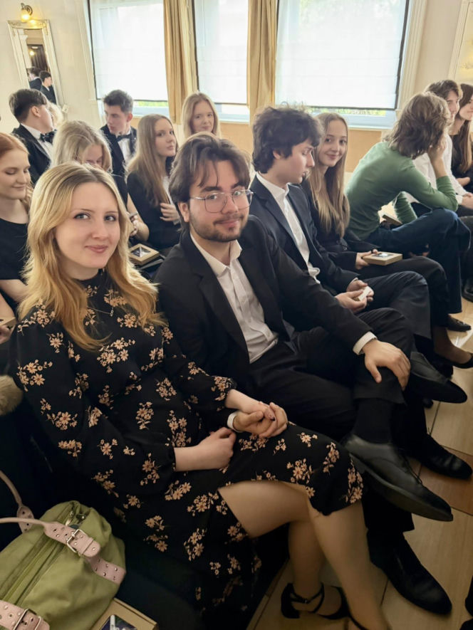 Zakończenie roku szkolnego maturzystów II LO w Starachowicach. Wyjątkowa uroczystość w obiektywie