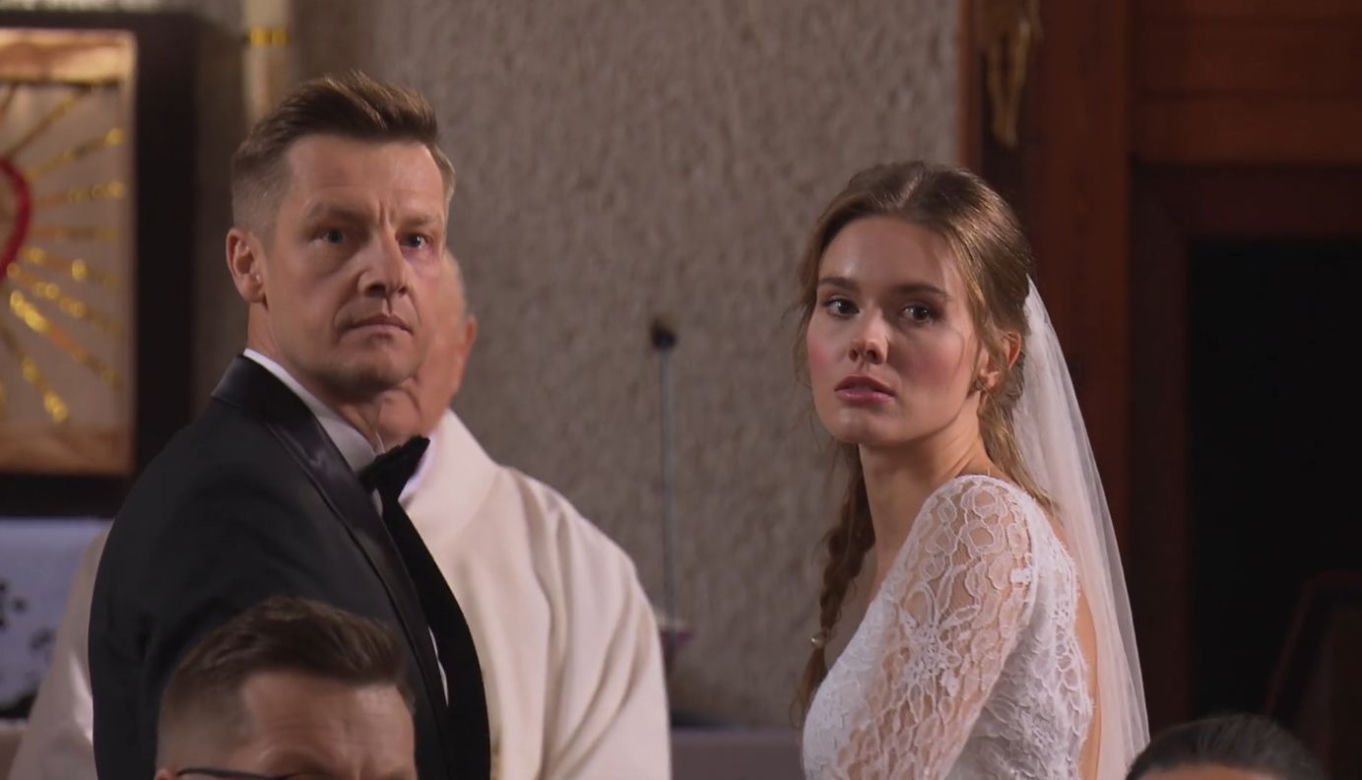 M jak miłość odc. 1634. Franka (Dominika Kachlik), Paweł (Rafał Mroczek)
