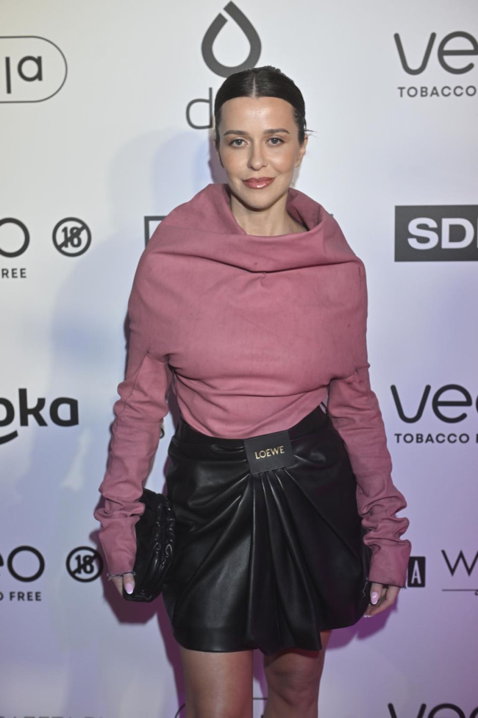 Koronkowa Rozenek-Majdan, Wędzikowska w spródnicy za kilka tysięcy oraz szczuplutka Zawodnik!