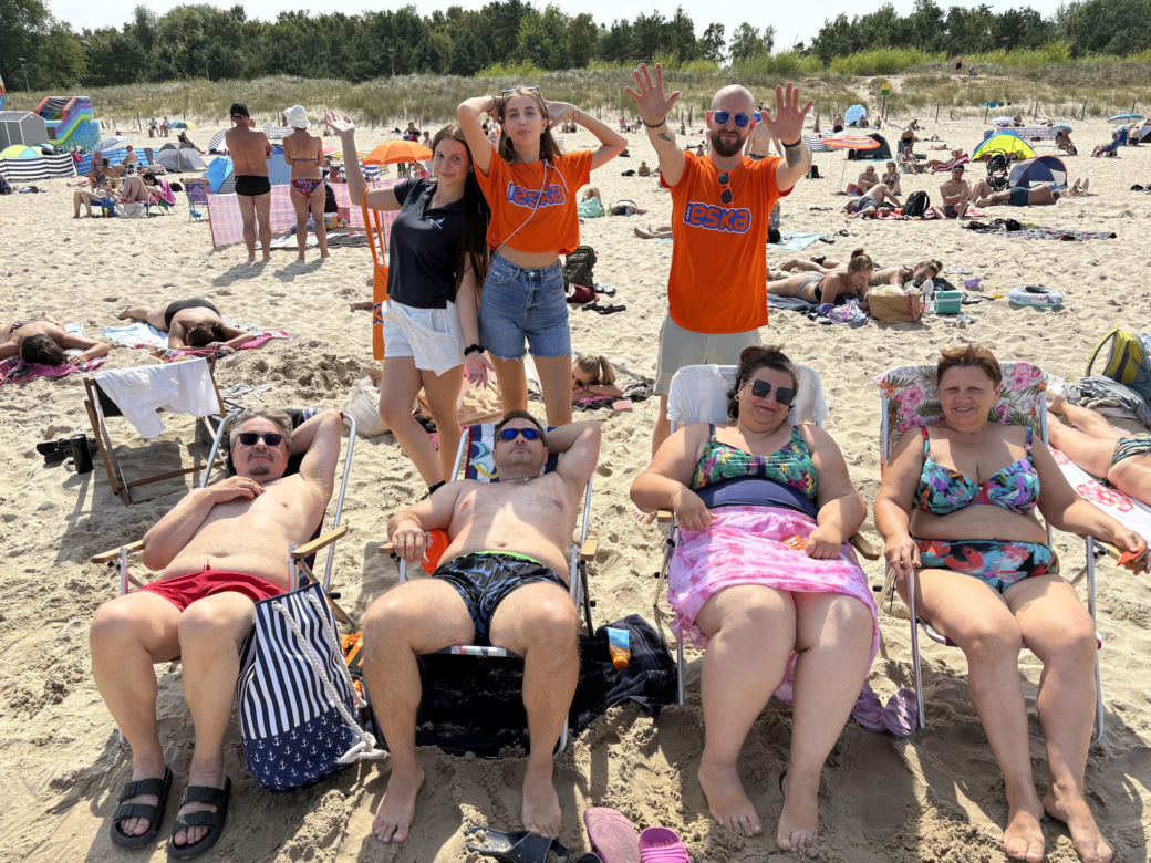 Bezpieczna Plaża z Unity Line 
