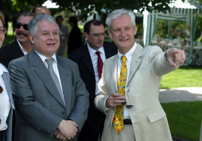Wielka defilada w Warszawie. To Lech Kaczyński rozpoczął wojskowe pokazy w 2007 roku